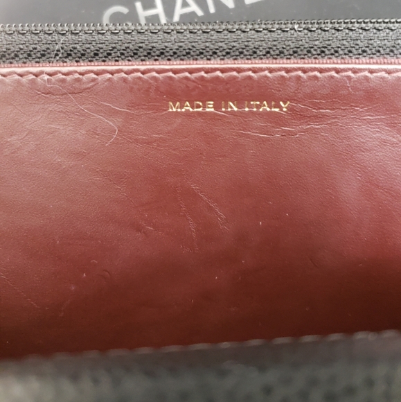 ***SOLD***100% Authentic Chanel Caviar Black GHW WOC - Picture 12 of 13